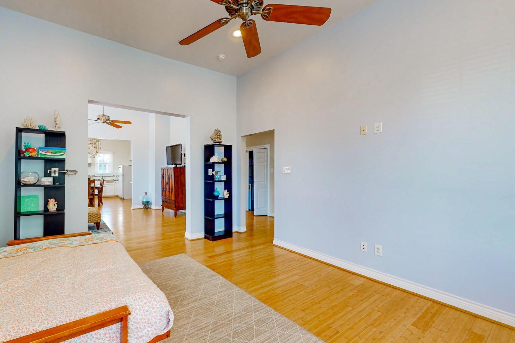 Under The Avenue Apartment Galveston Exterior photo