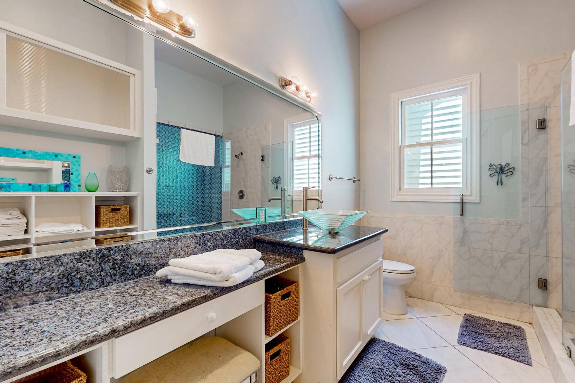Under The Avenue Apartment Galveston Exterior photo